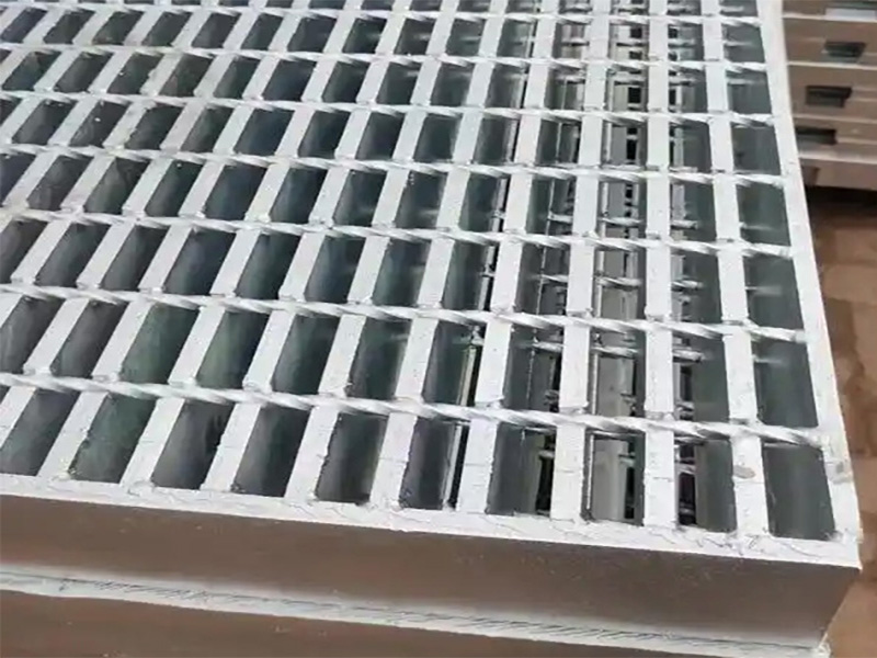 重荷载钢格板
